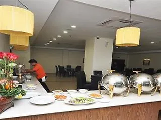 Puteri Bay Hotel Malacca 3*,